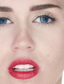 Miley-Cyrus-Wrecking-Ball-Caps-1