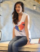 Minka-Kelly-in-Jeans-LA-10