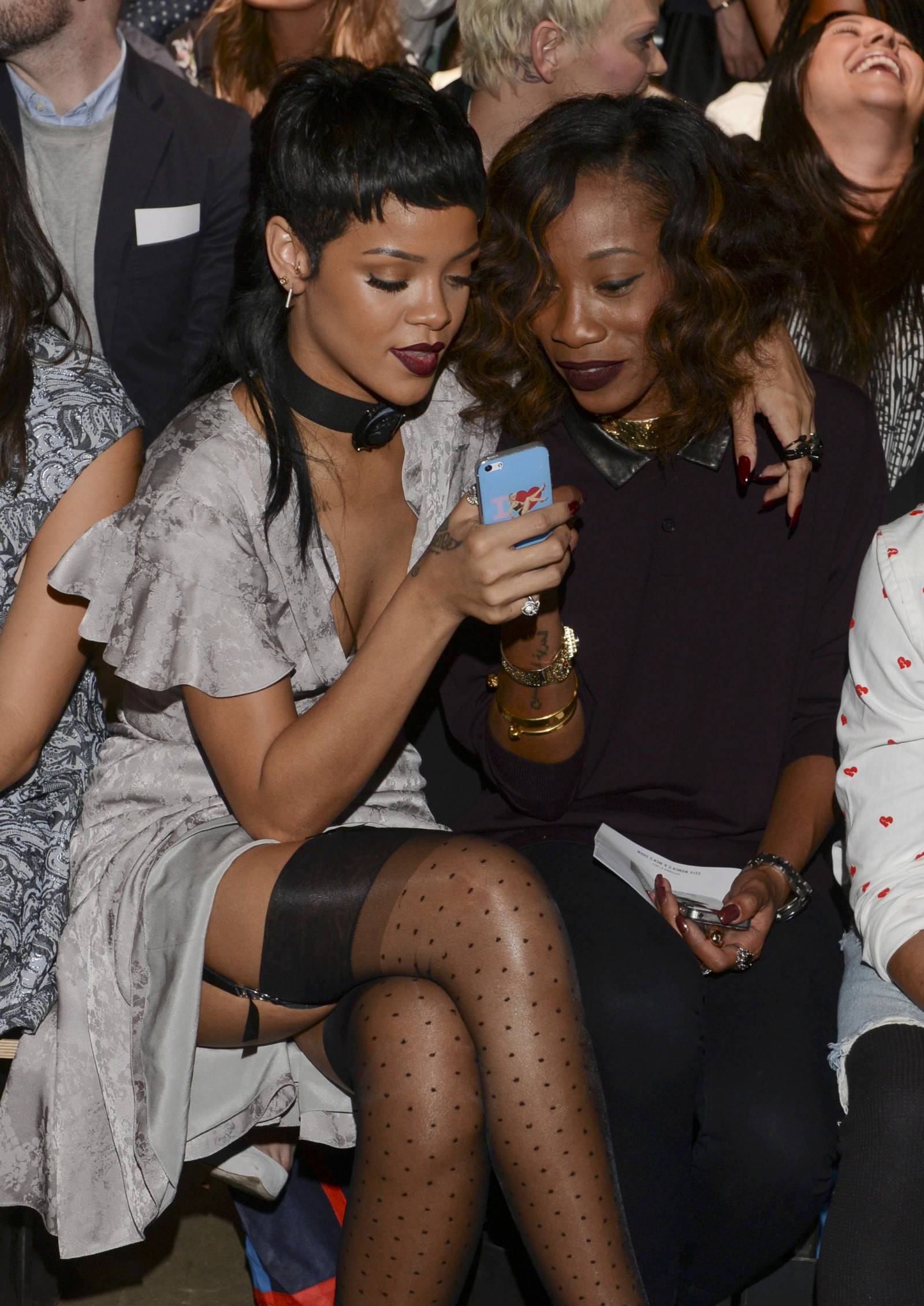 Rihanna-at-Fashion-Week-Spring-2014-in-NY-9