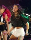 Selena-Gomez-London-Concert-5