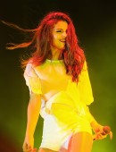 Selena Gomez Perform In Milan