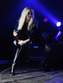 aylor Momsen of The Pretty Reckless performs