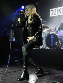 aylor Momsen of The Pretty Reckless performs