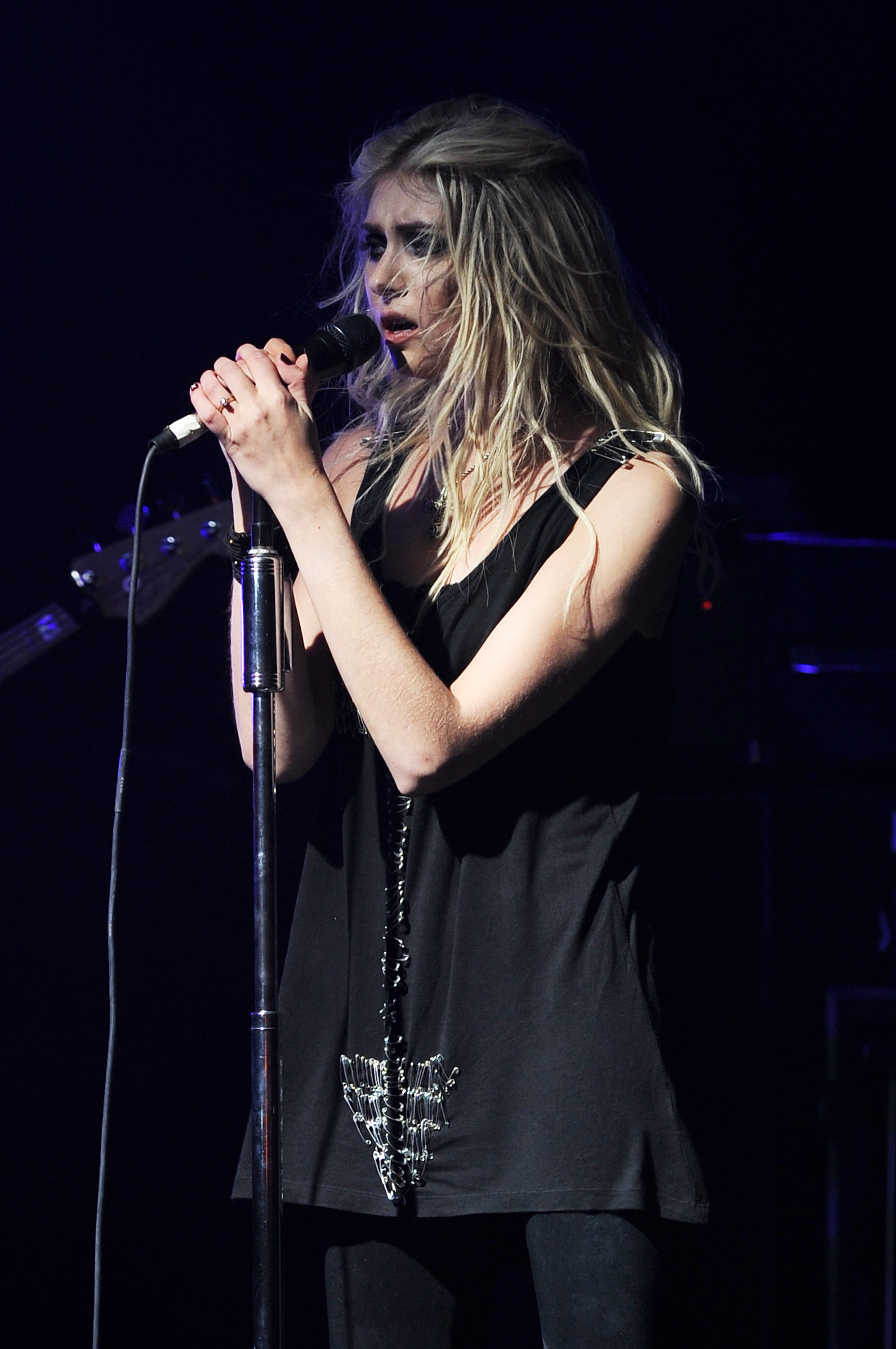 aylor Momsen of The Pretty Reckless performs