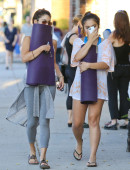 Vanessa-Hudgens-and-Stella-Hudgens-9