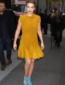 Alyssa-Milano-at-the-Today-show-NYC-5