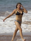 Danielle-Fishel-12