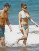 Danielle-Fishel-32
