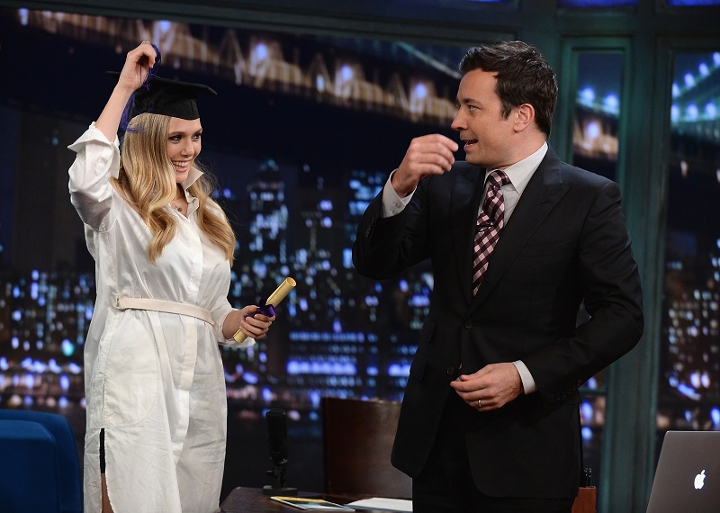 Elizabeth-Olsen-at-Late-Night-in-NYC-7