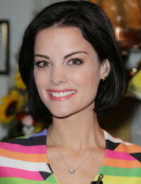 Jaimie-Alexander-39