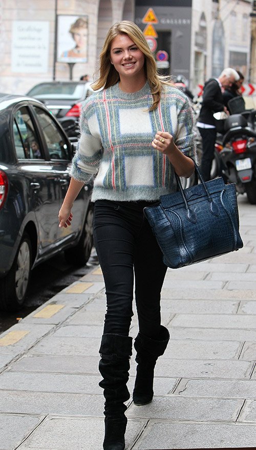 Kate-Upton-in-Paris-during-Fashion-Week-2013-5