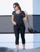 Kelly-Brook-in-Spandex-4