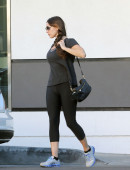 Kelly-Brook-in-Spandex-8
