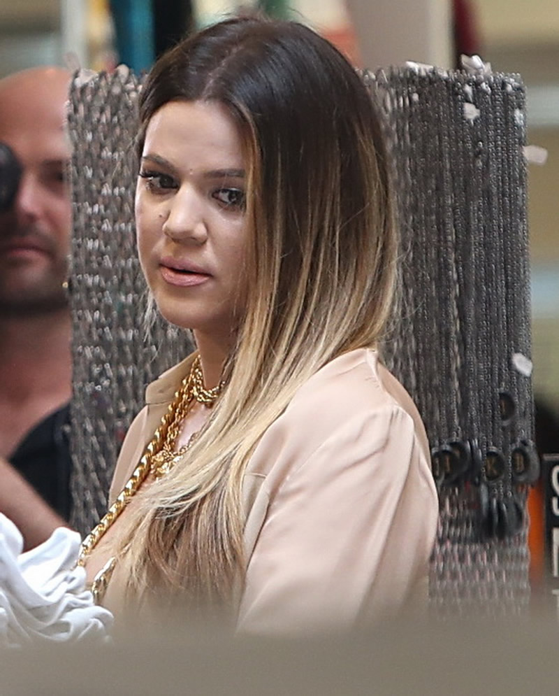 Khloe-Kardashian-14