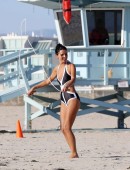 Lucy-Mecklenburgh-20