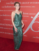 Miley-Cyrus-30th-Annual-Night-of-Stars-in-NYC-2