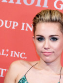 Miley-Cyrus-30th-Annual-Night-of-Stars-in-NYC-5