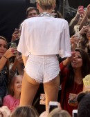 Miley-Cyrus-515