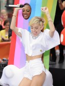 Miley-Cyrus-523