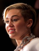 Miley-Cyrus-Bangerz-Music-Album-Release-Party-3