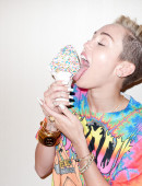 Miley-Cyrus-Terry-Richardson-Photoshoot-October-2013-23