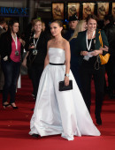 Natalie-Portman-670