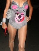 Paris-Hilton-Playboy-Mansion-Halloween-Party-2