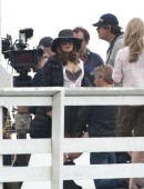 Salma-Hayek-on-the-Set-of-How-to-Make-Love-Like-an-Englishman-in-LA-5