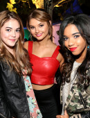Stefanie-Scott-9