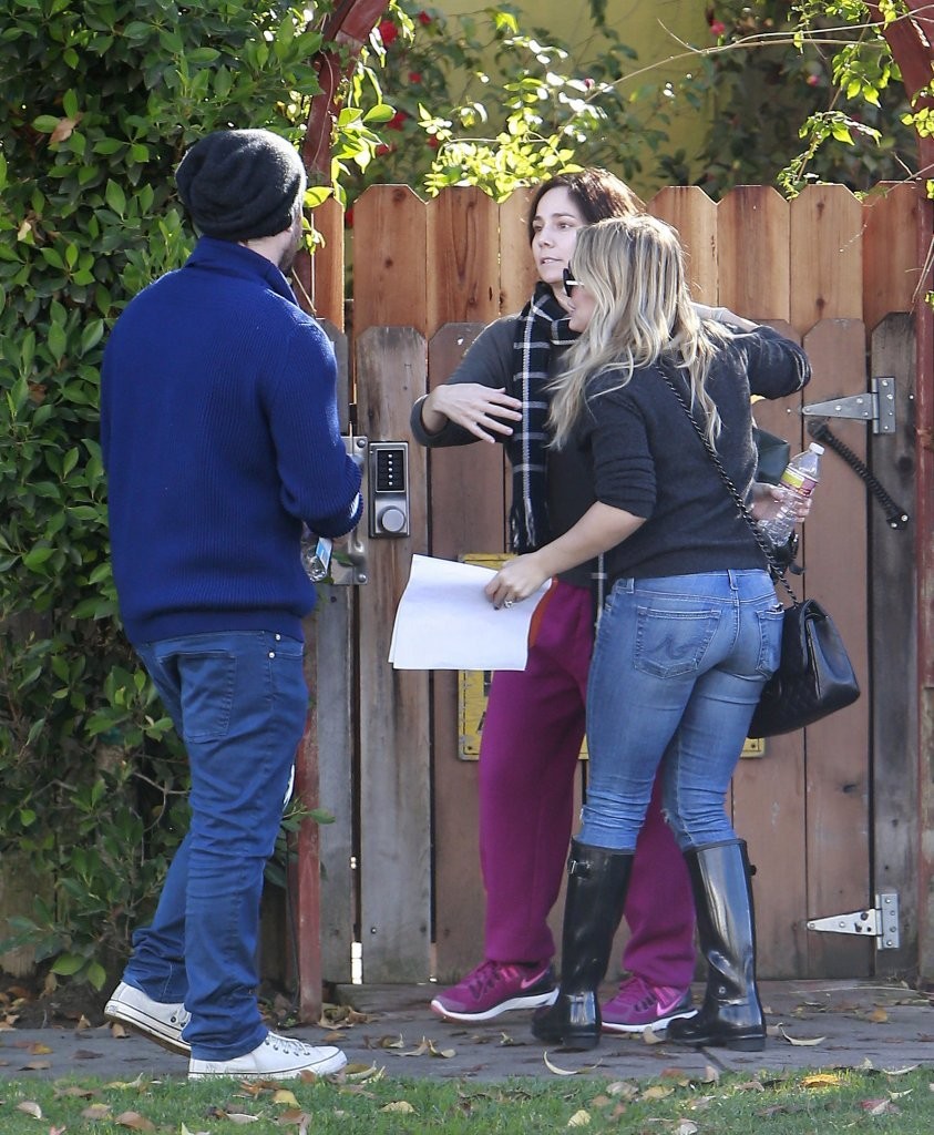 Hilary-Duff-302