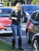 Hilary-Duff-304