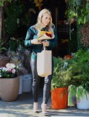 Hilary-Duff-556