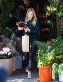 Hilary-Duff-557