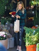 Hilary-Duff-558