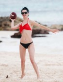 Krysten-Ritter-11