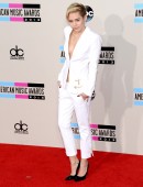 2013 American Music Awards - Arrivals