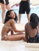 Rihanna-39