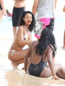 Rihanna-41