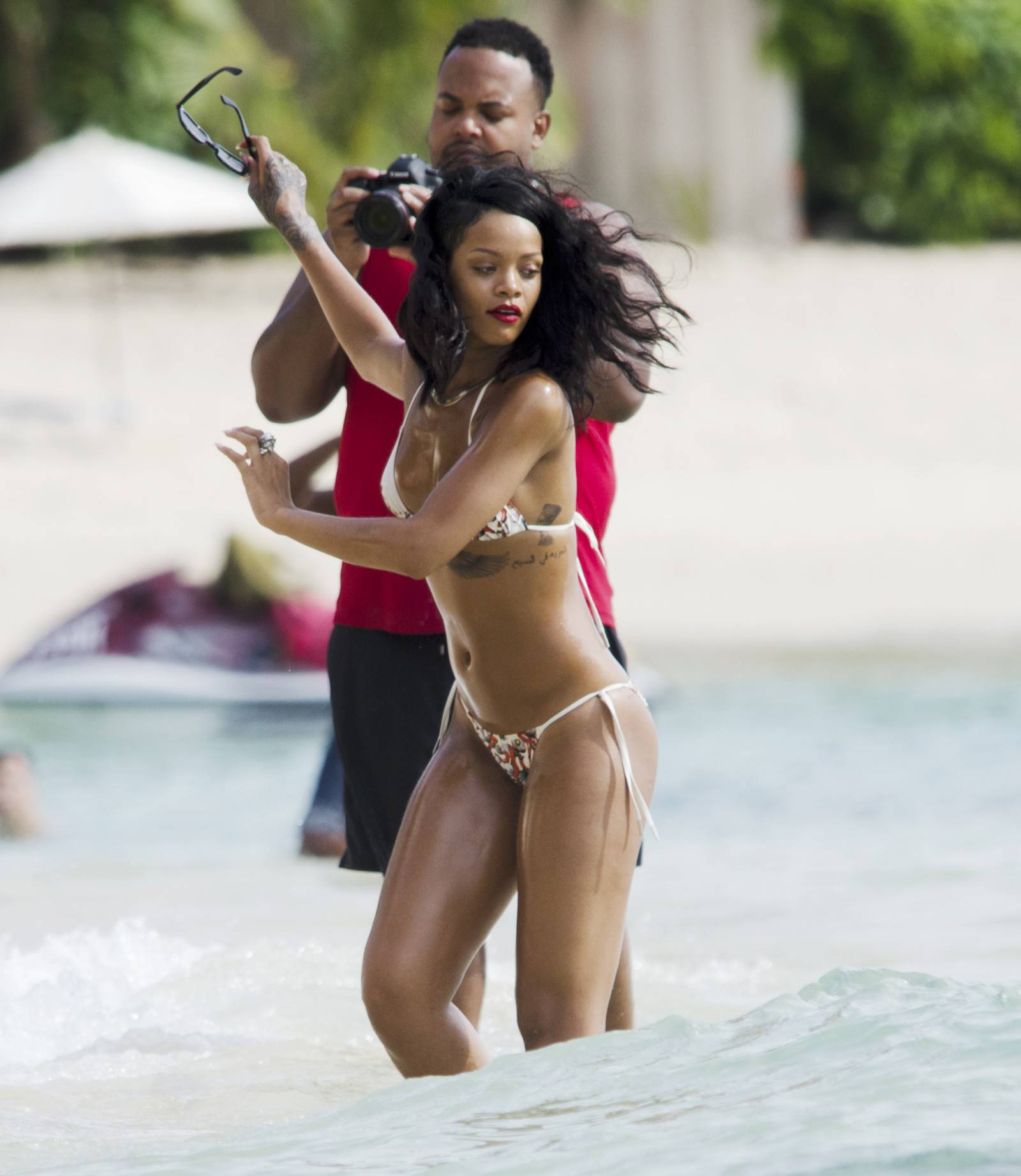 Rihanna-57