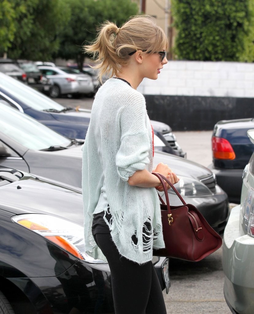 Taylor-Swift-322