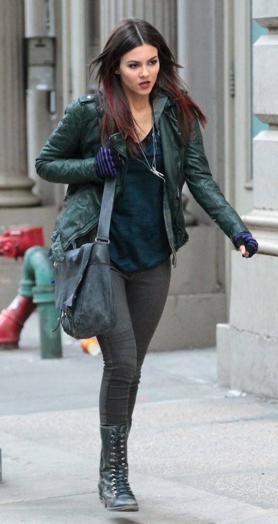 Victoria-Justice-155