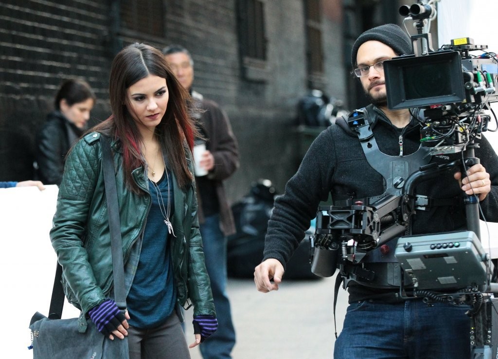 Victoria-Justice-157