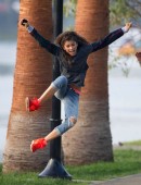 Zendaya-Coleman-17