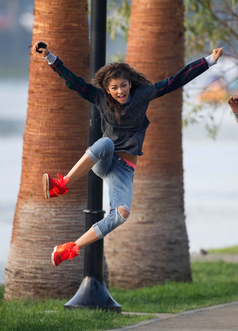 Zendaya-Coleman-17