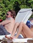 Richie Sambora & Daughter Ava Soaking Up The Sun In Maui