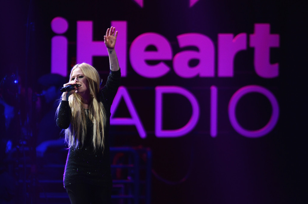Avril-Lavigne-16
