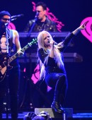 Avril-Lavigne-20