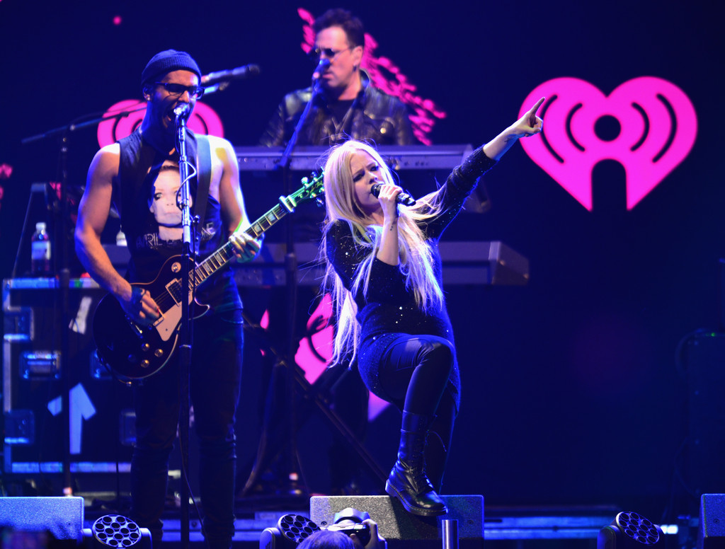 Avril-Lavigne-20