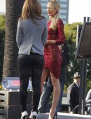 Maria-Menounos-and-Candice-Swanepoel-3