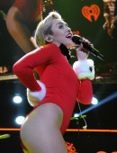 Miley-Cyrus-103